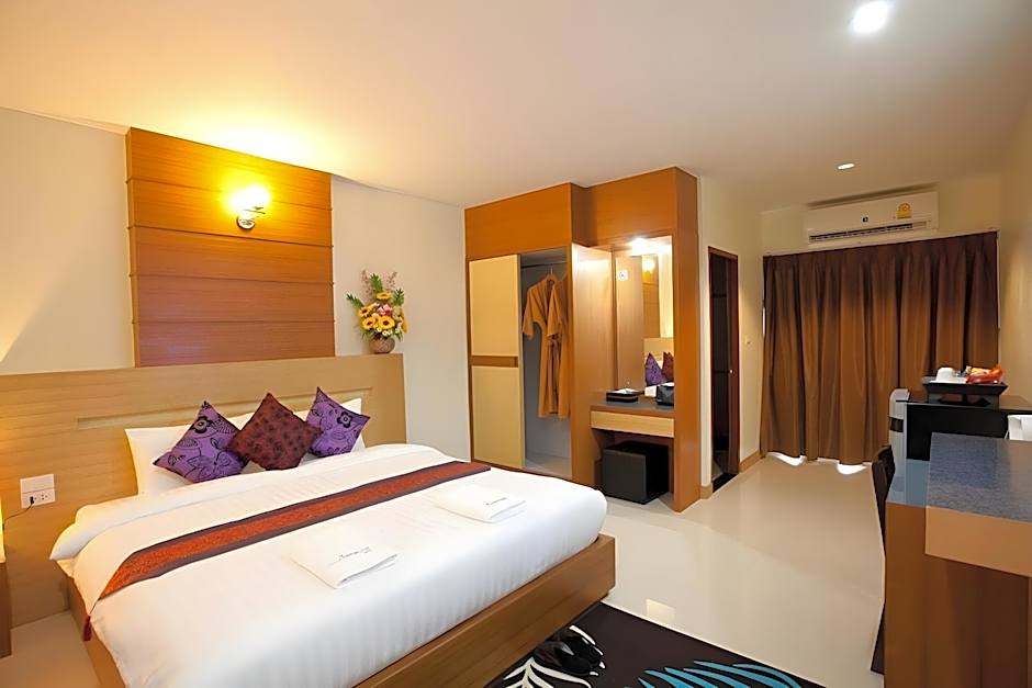 Amnauysuk Hotel
