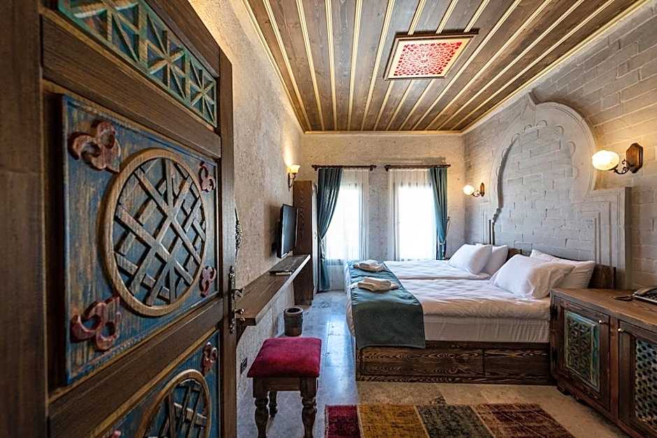 Foremanson Cave Hotel