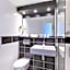 Kyriad Hotel Laval
