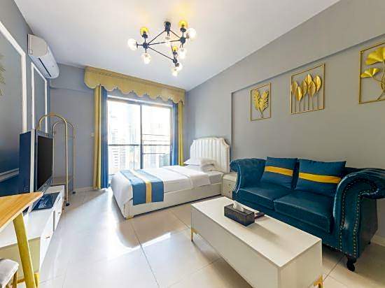 Pinjing Apartment