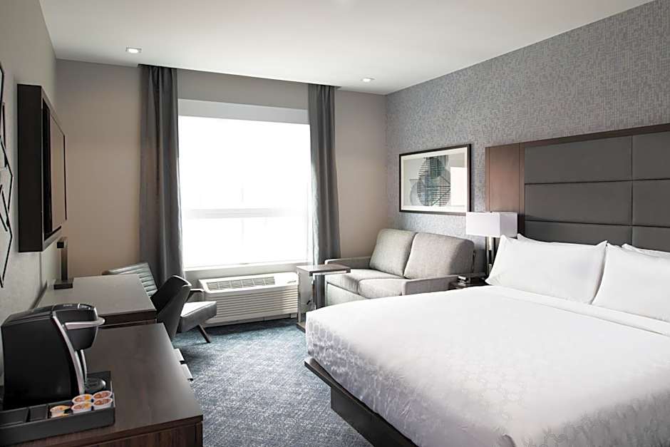 Holiday Inn Express Boston - Quincy By IHG