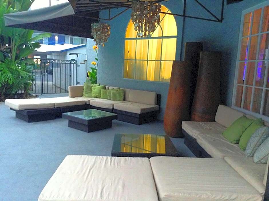 Hotel Current