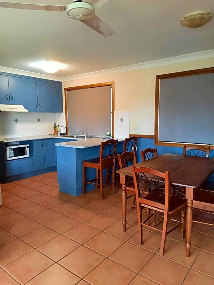 Hay Point Hotel/Motel