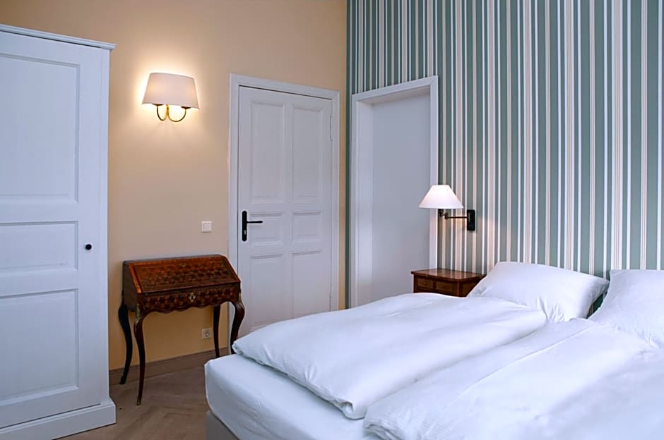 Gut Sarnow - Hotel und Restaurant