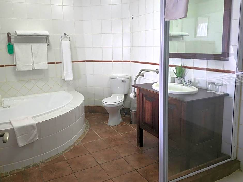 Protea Hotel by Marriott Harrismith Montrose