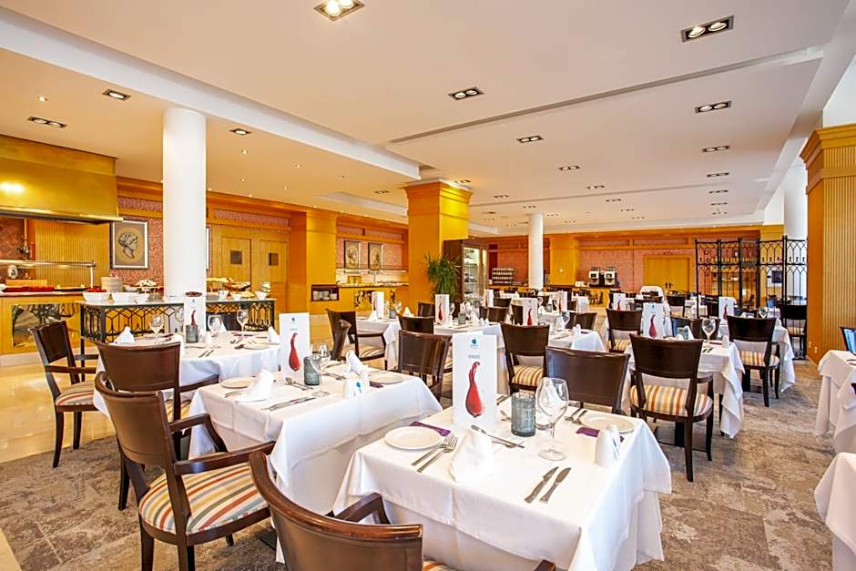 Grupotel Playa de Palma Suites & Spa