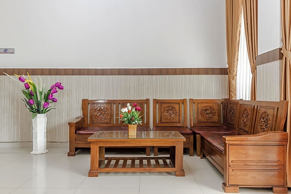 RedDoorz Syariah near RSU Suaka Insan Banjarmasin