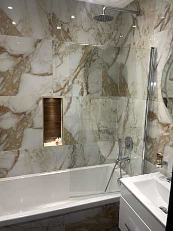 Luxury Quadruple Room