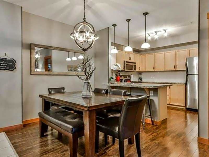 Suites with Pool & Hot tubs managed by Little Sister Getaways