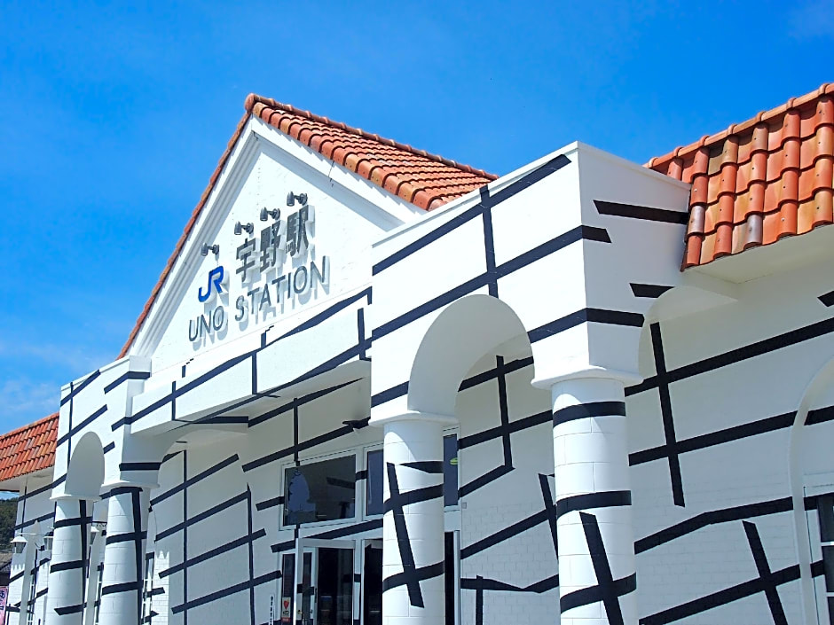 SETOUCHI KEIRIN HOTEL 10 by Onko Chishin