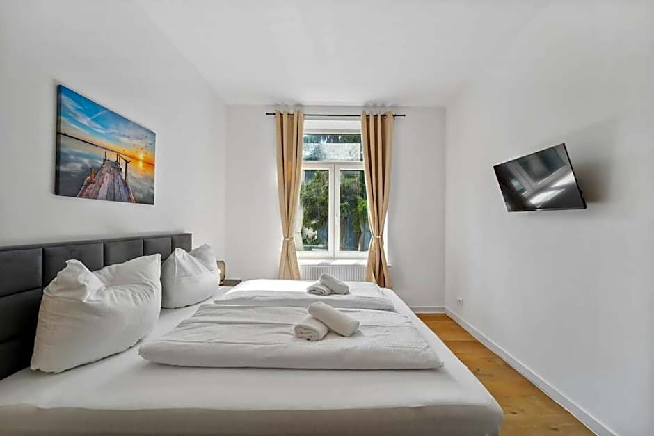 Infinity Stay Ferienapartments Rheinstrasse