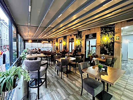 Residence Inn Orijent