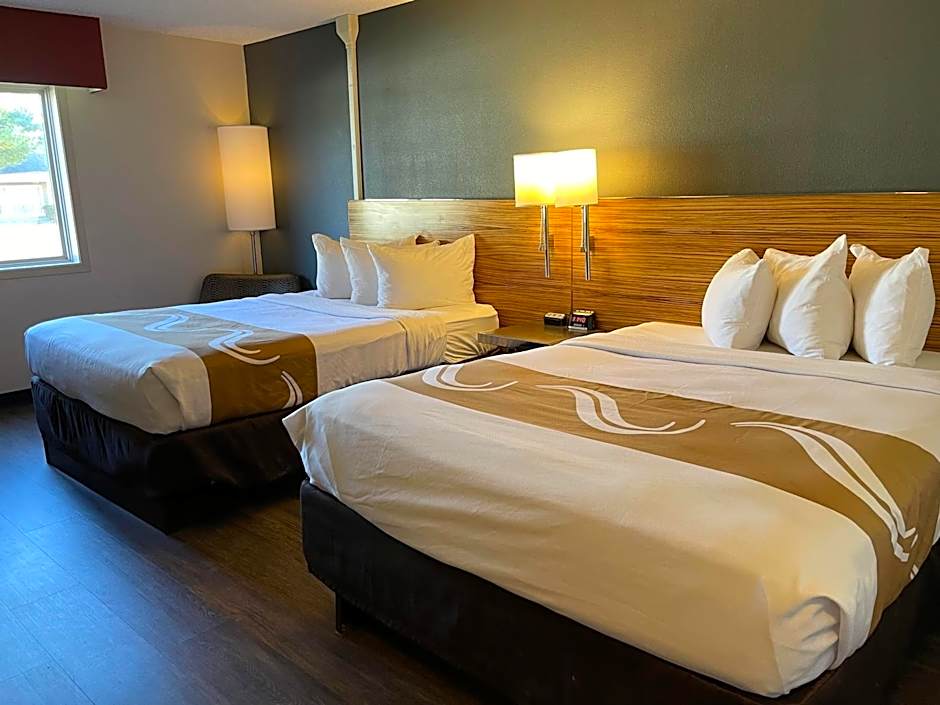 Quality Inn Frontier At U.S. Hwy 30