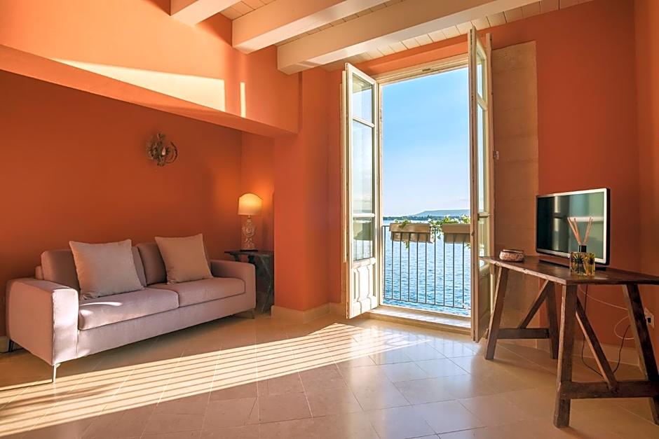 Palazzo Alfeo Aparthotel