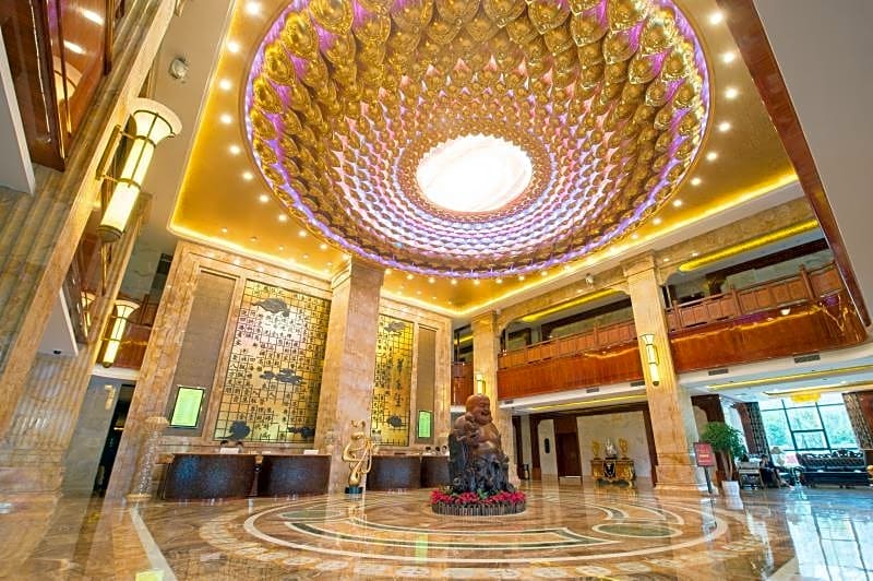 Chongqing Huachen International Hotel
