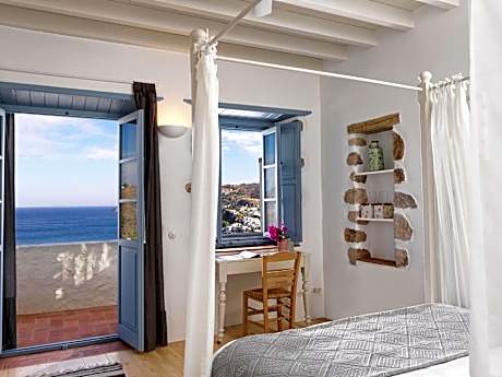 Penthouse Suite with Sea View