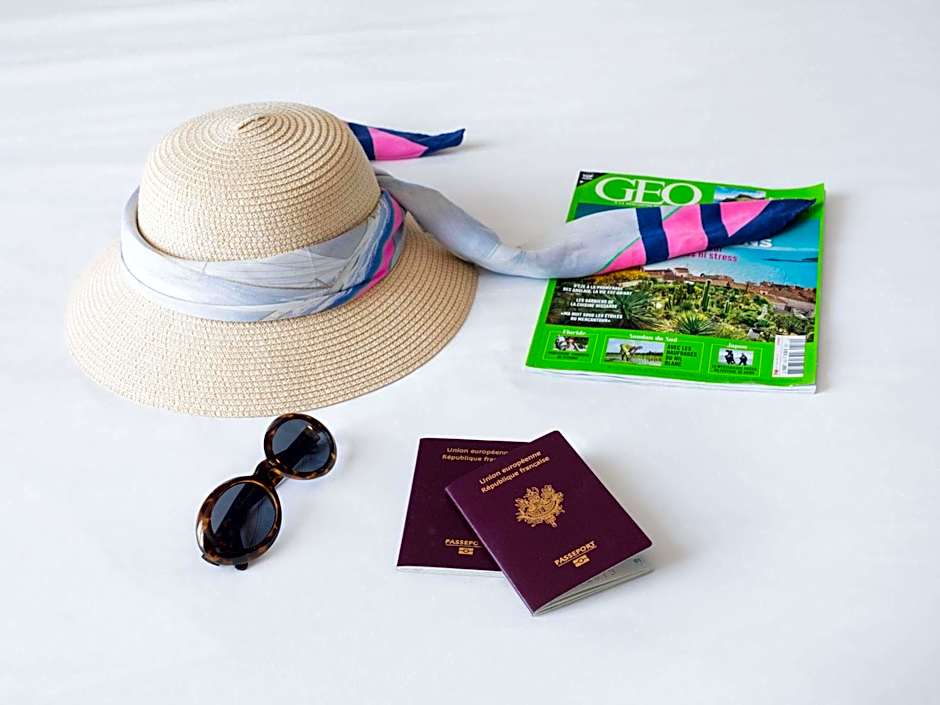 Hotel Plaza Biarritz Plage - Handwritten Collection