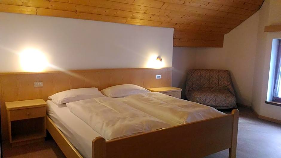 Hotel Casa Alpina - Alpin Haus