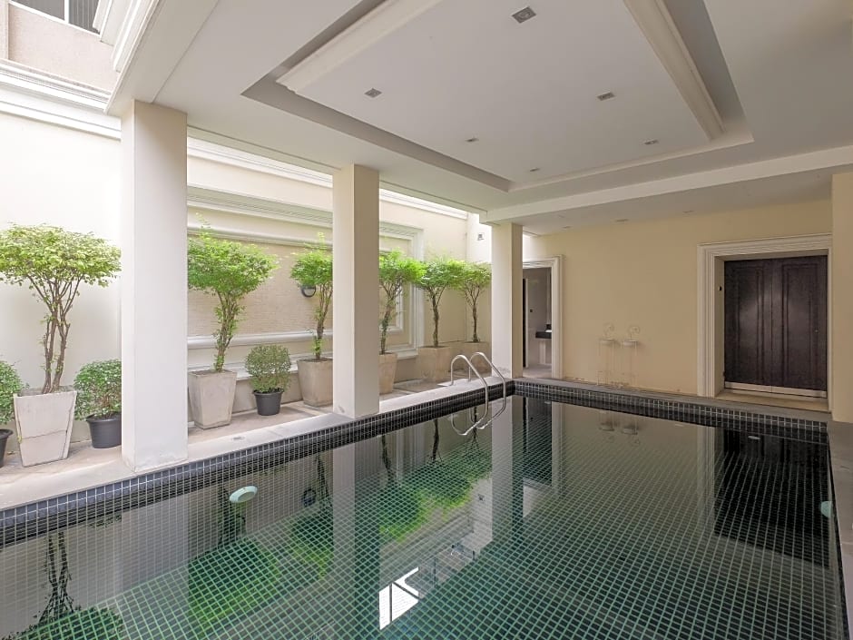 Gulliver's Tavern Hotel