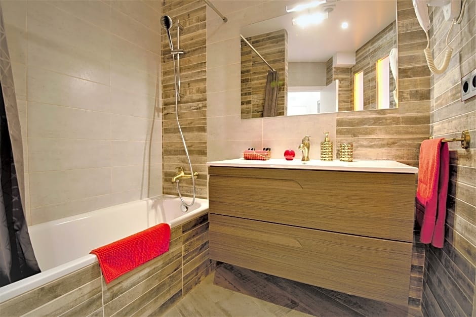 Dreamkeys Apartments & Suites