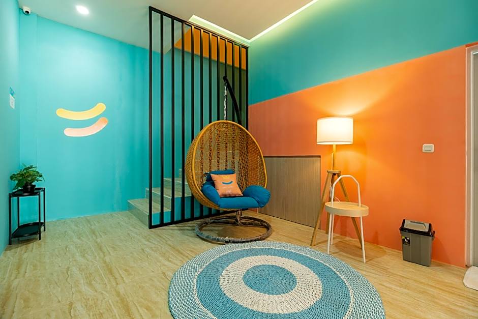 Sans Hotel Bubulak Bogor – Bogor, ID