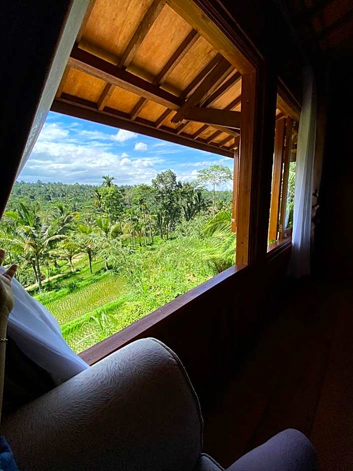 The Alam Bungalow & Restaurant