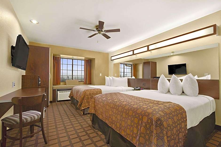 Photo 1 of 7 of 2 Queen Beds, Hearing/Mobility Accessible, Bathtub