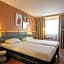 ibis Golfe de Saint-Tropez