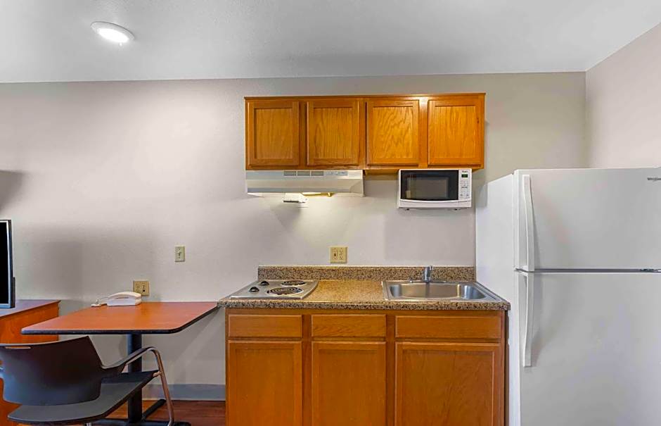 Extended Stay America Select Suites - Denver - Aurora