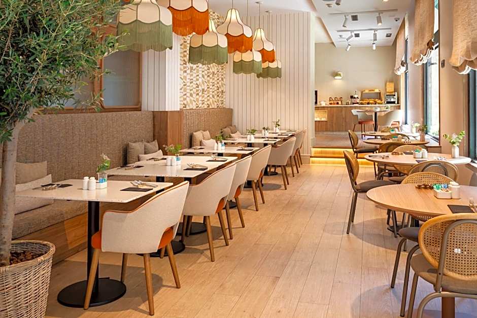 Catalonia Excelsior Hotel