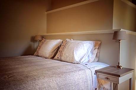 Standard Double or Twin Room with Garden View