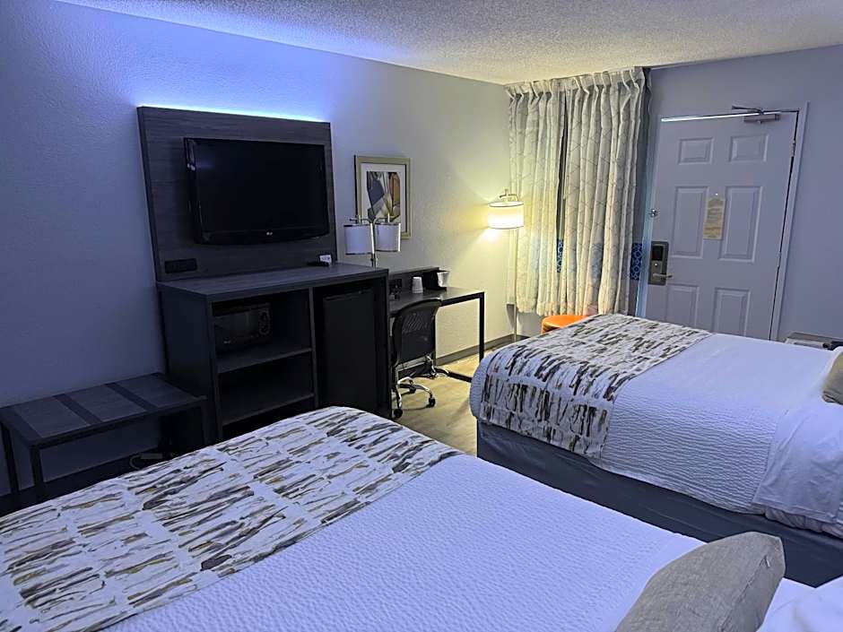 Baymont by Wyndham Dayton North