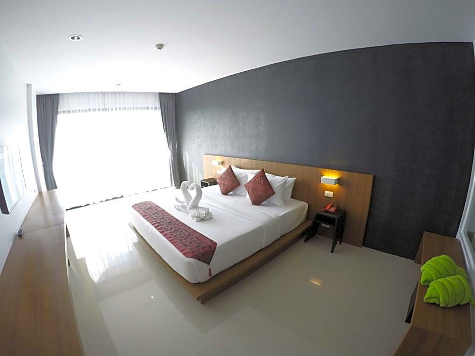 Phoenix Grand Patong