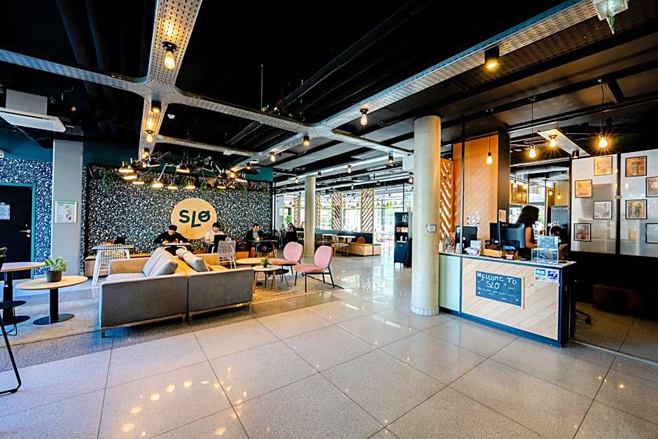 Slo Hostel