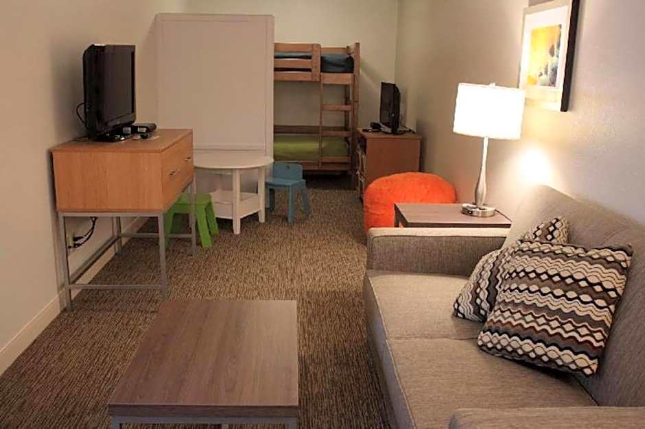 Holiday Inn Express Munising-Lakeview Hotel By IHG