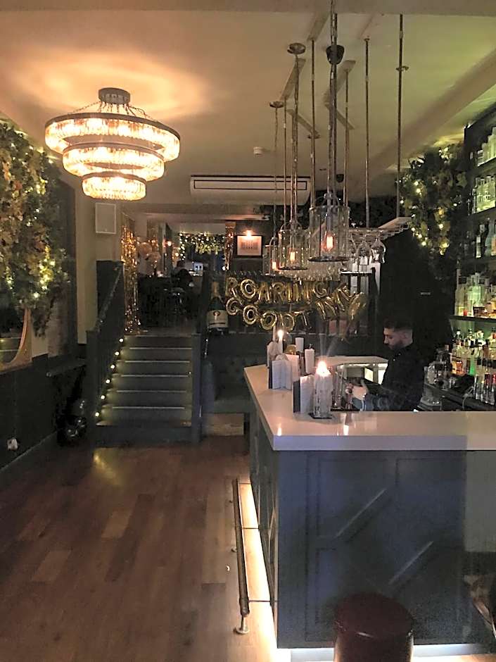 Eurobar Cafe and Hotel