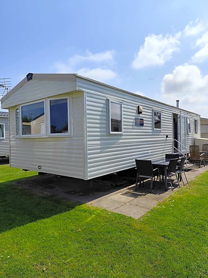 STATIC CARAVAN HOTEL in EDINBURGH