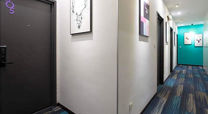 Apple 1 Hotel Times Square