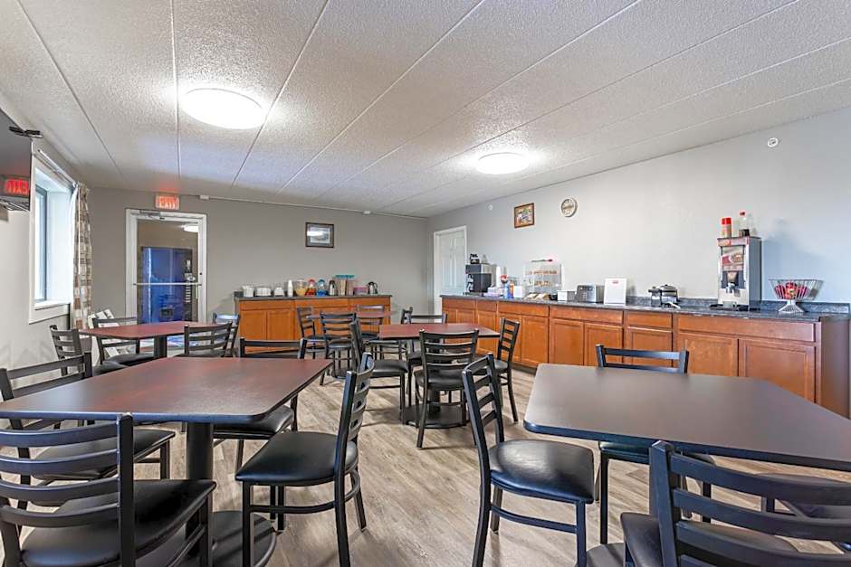 FairBridge Inn Express Monroe City