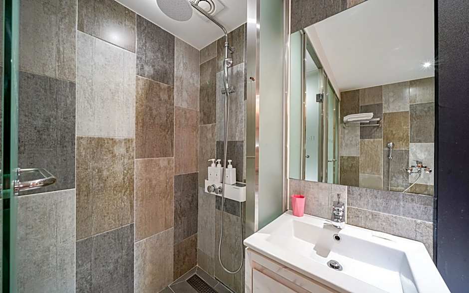 Busan Gangseo Sinhodong Hotel The May