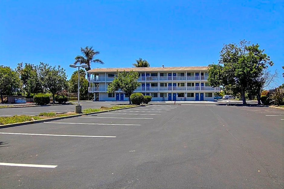 Motel 6-Carpinteria, CA - Santa Barbara - North