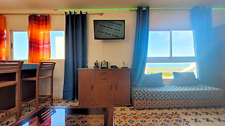 Studio with Sea View