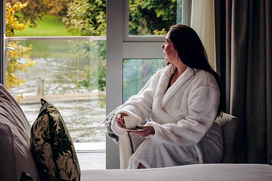 The Runnymede-On-Thames