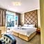 Uno Thames Hotel