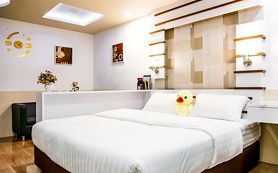 Sunset Residence Pinklao