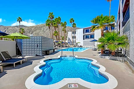 The Dunes Hotel (Palm Springs)