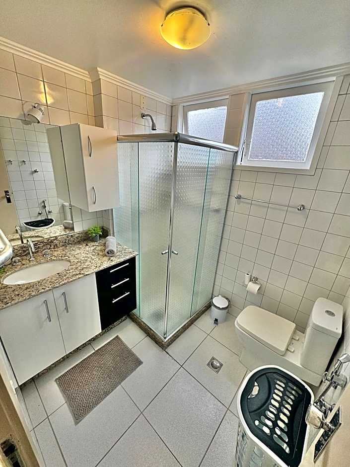 Apartamento com piscina em Olaria