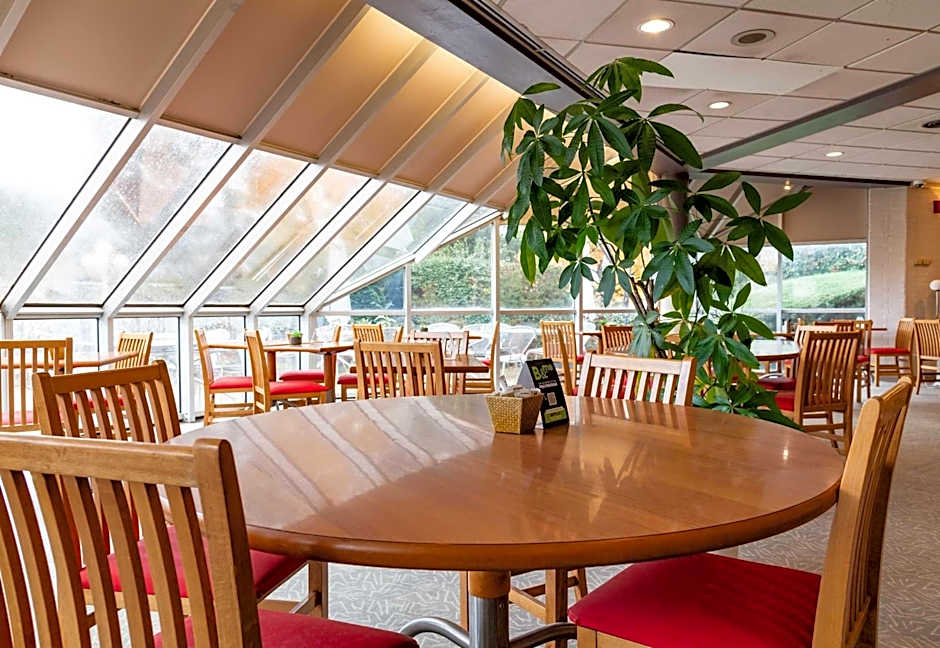 B&B HOTEL Grenoble Universite 2