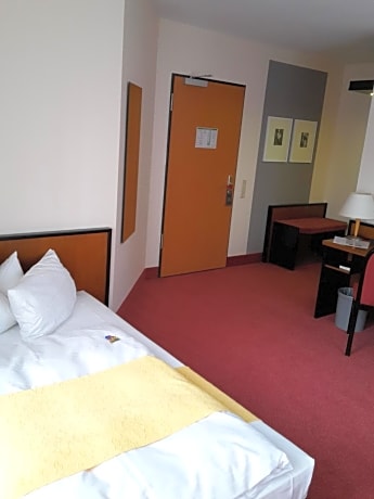 Comfort Single Room