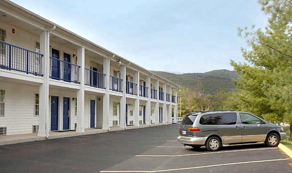 Studio 6 Suites Chattanooga TN Lookout Mtn.